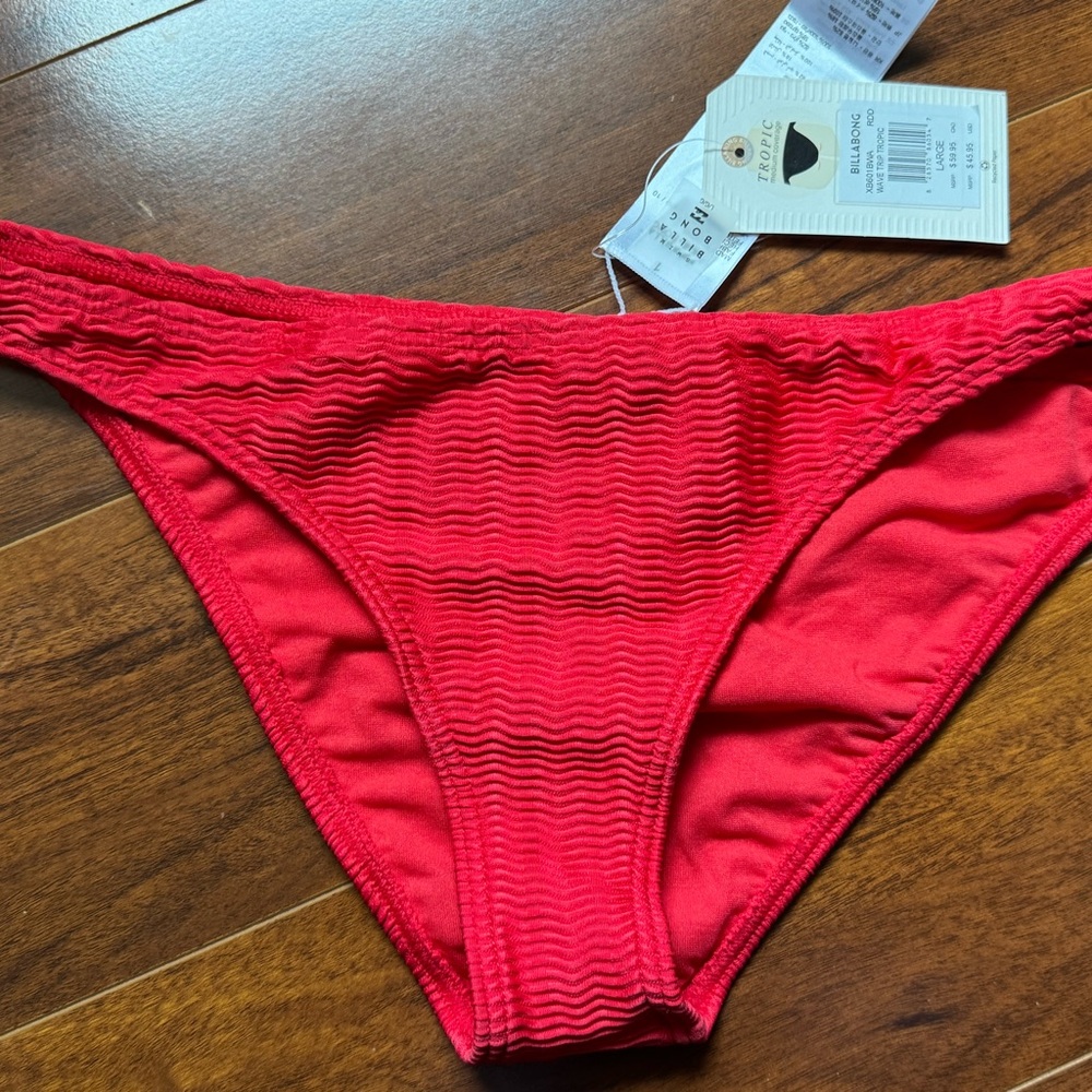 Billabong Wave Trip Tropic Red Textured Bikini Swimsuit Bathing Bottom. Large.